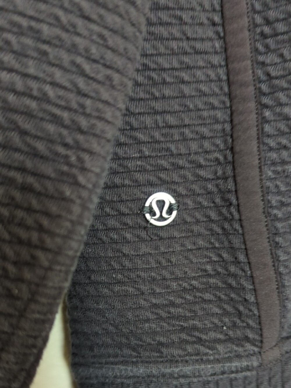 Lululemon Jacket - Picture 3 of 6